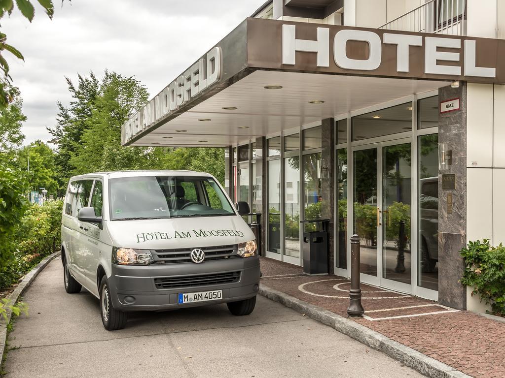 Hotel Am Moosfeld Мюнхен Екстер'єр фото